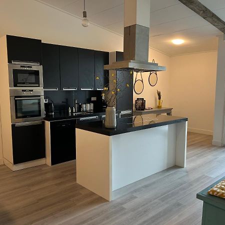 Bij Het Meertje! Dirkshorn Luaran gambar