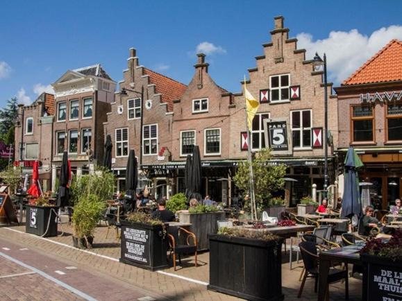Bij Het Meertje! Dirkshorn Luaran gambar
